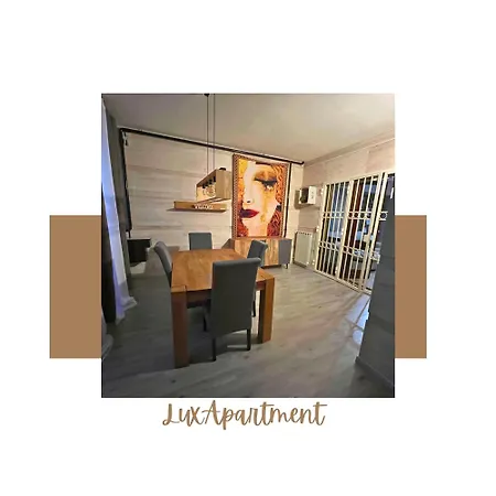 Lux Apartment Capannelle Rome Exterior photo